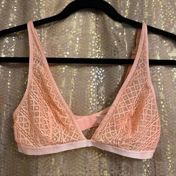 Victoria’s Secret Peach Lace Triangle Unlined Bralette, M - Picture 1 of 4